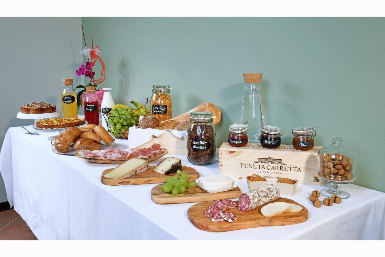 Panoramic Villa Garassino - Country Rooms And Fine Restaurant トレイゾ エクステリア 写真